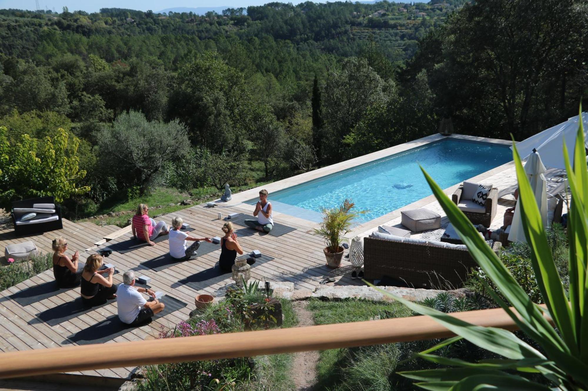 Idyllic French Farmhouse Les Assions Exteriör bild